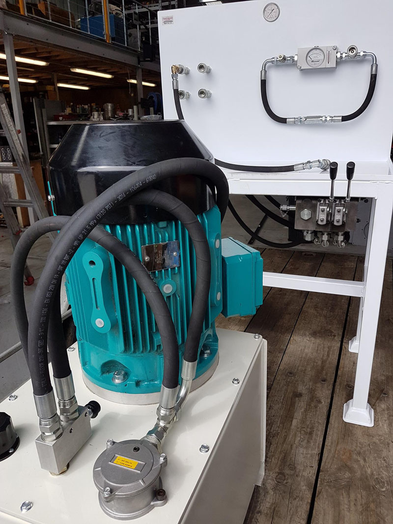 Hydraulic Solutions Hamilton Agricultural Hydraulic Ram Waikato